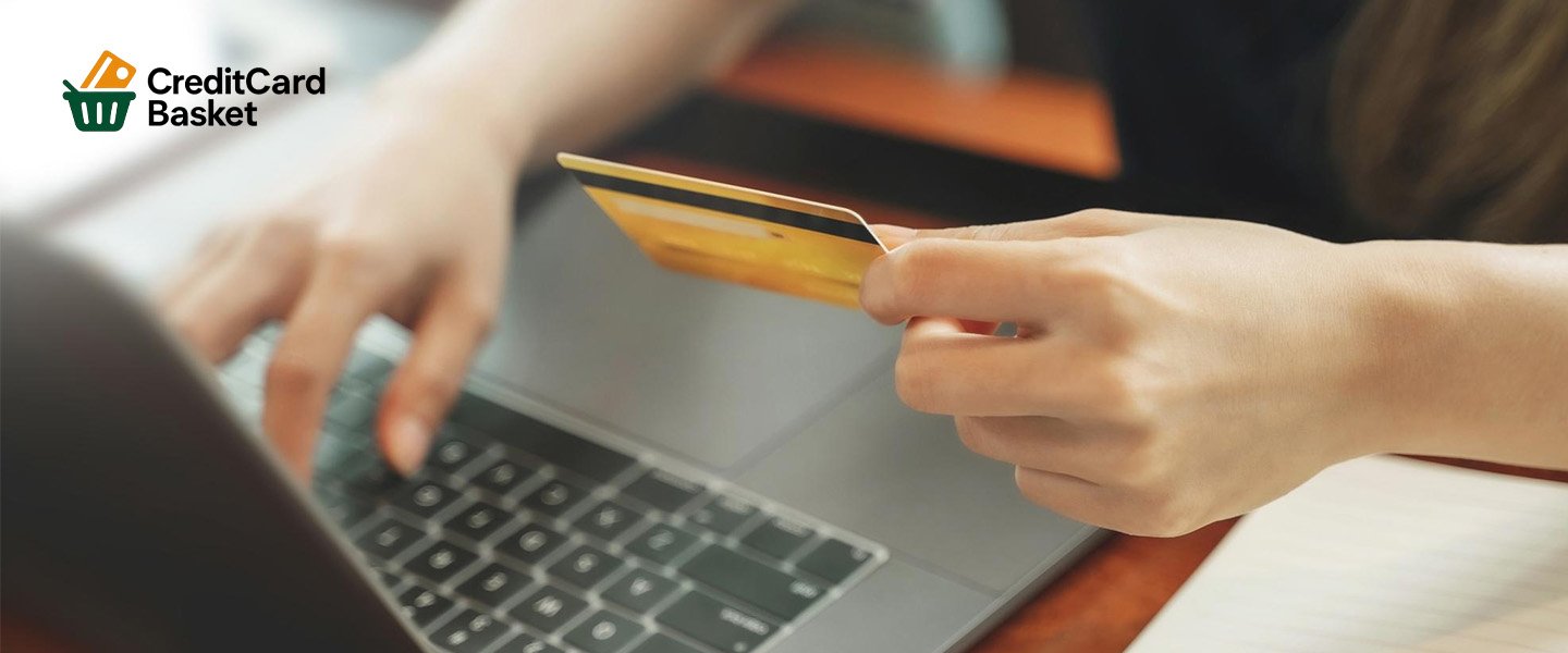 ( best credit card for online shopping ) - A businessman confidently using his laptop and the best shopping credit card to secure exclusive discounts at checkout in 2026.